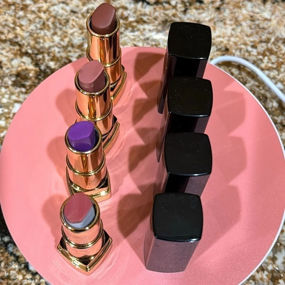 NEW‎ 4 Ish Lipsticks